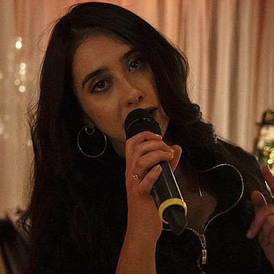 Arianna Lotti, cantante e docente di canto moderno presso le Scuole di Musica Niccolò Paganini